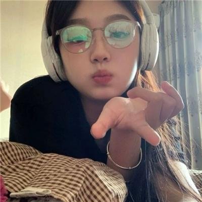 俏寡妇